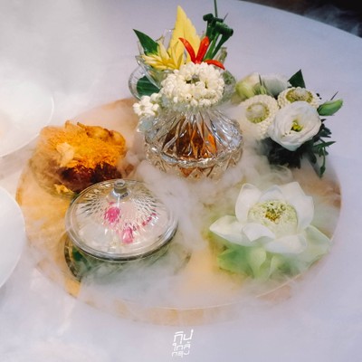 ทานข้าวแช่โบราณตามตำรับชาววังต้อนรับหน้าร้อนที่ "Royal Osha"