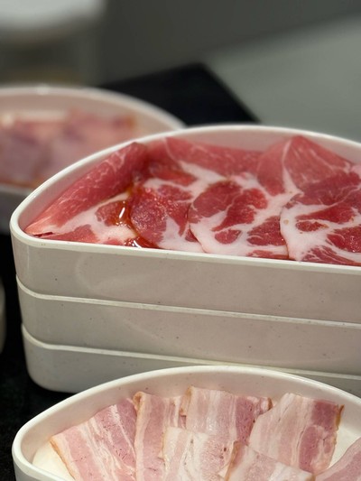 สันคอหมู