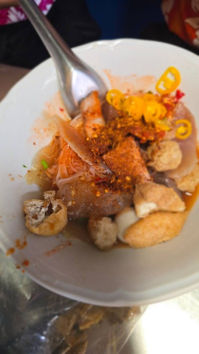 อาหาร หรือ เครื่องดื่ม