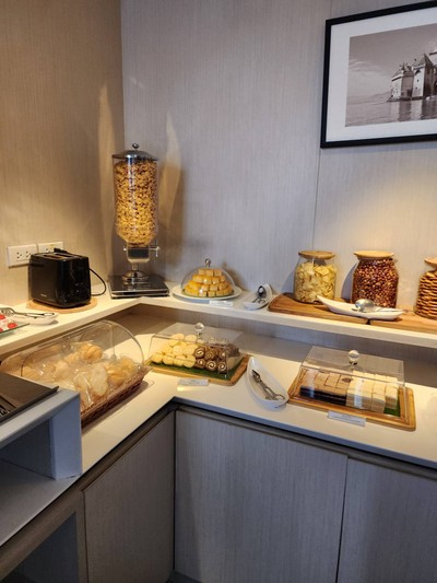 อาหาร หรือ เครื่องดื่ม