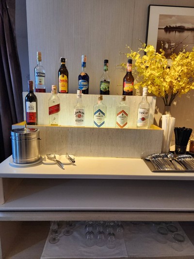 อาหาร หรือ เครื่องดื่ม