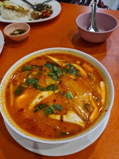 ต้มยำน้ำข้นรวมมิตร