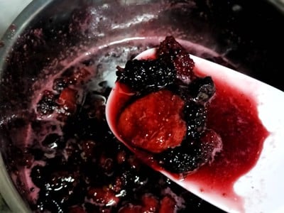 วิธีทำ Chocolate Berry Cake