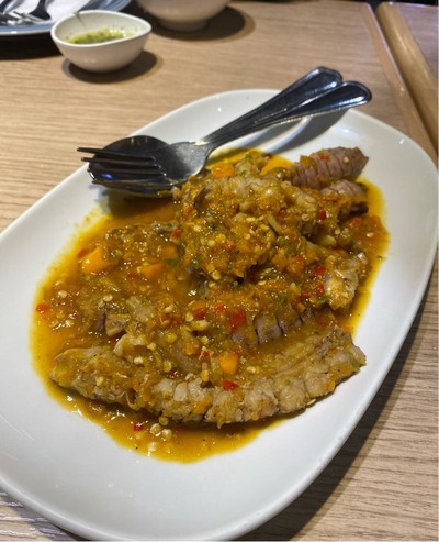 กั้งผัดพริกเหลือง