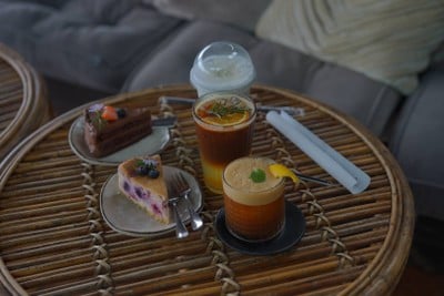 อาหาร หรือ เครื่องดื่ม