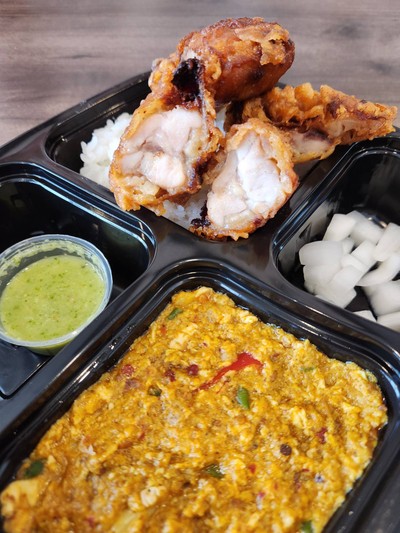 อาหาร หรือ เครื่องดื่ม