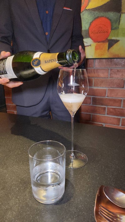 อาหาร หรือ เครื่องดื่ม