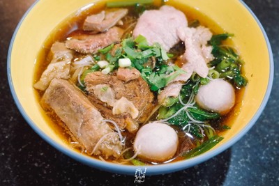ต้าหลงชาบูบักกุ๊ดเต๋ อร่อยต้นตำรับ เมนูหลากหลายทานได้ทุกวัย