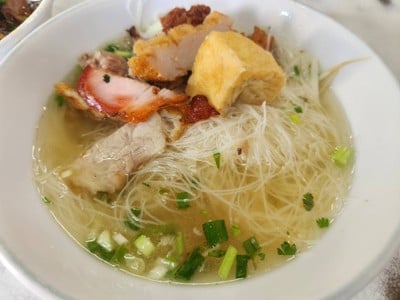 โล่งโต้ง