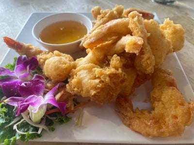 กุ้งชุบแป้งทอด