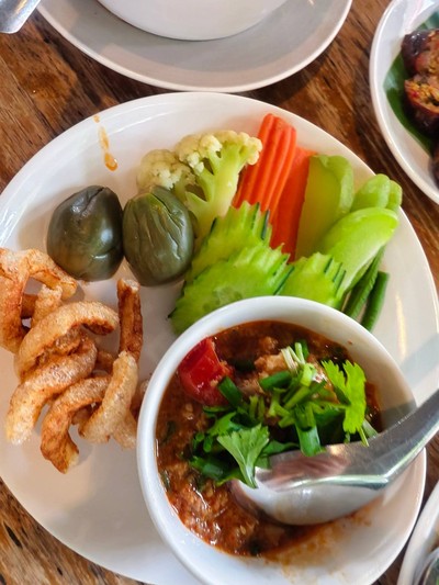 น้ำพริกอ่อง