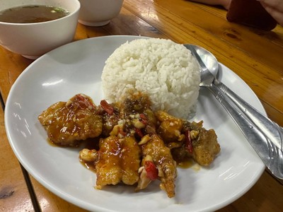 อาหาร หรือ เครื่องดื่ม