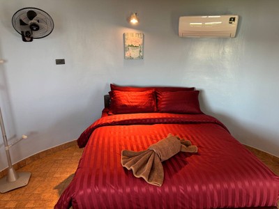 เกาะหมาก บุรีฮัท เนเชอรัล รีสอร์ท