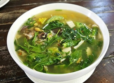 แกงผักอะยิอะเยาะ