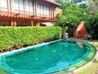 บริเวณโดยรอบ