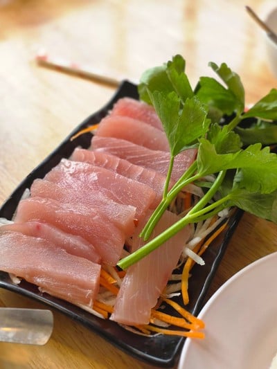 ซาชิมิปลาไทย