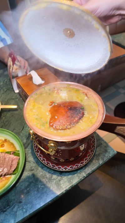 อาหาร หรือ เครื่องดื่ม