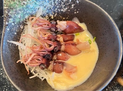 หมึกหิ่งห้อยซาซิมิ