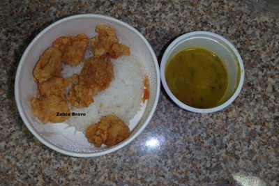 ข้าวไก่กรอบแกงเขียววหาน