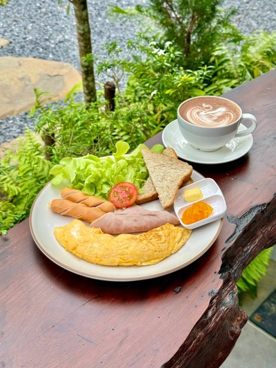 อาหาร หรือ เครื่องดื่ม