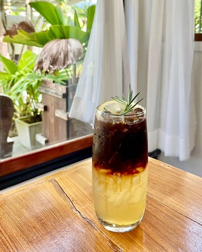 อาหาร หรือ เครื่องดื่ม