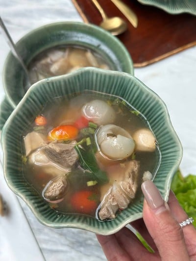 ต้มแซ่บกระดูกอ่อนลำไย