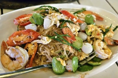 วุ้นเส้นผัดสามเหม็น