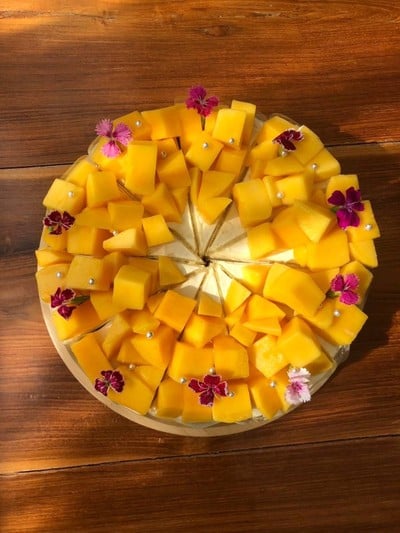 อาหาร หรือ เครื่องดื่ม