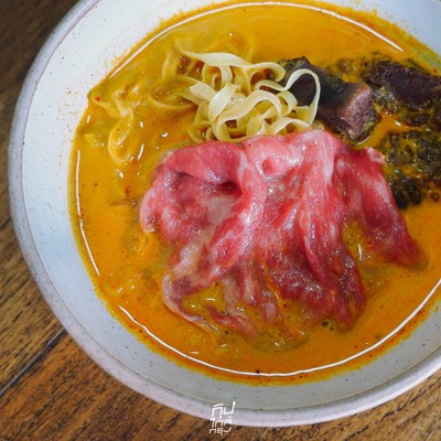 "บ้านเส้นสาย" ก๋วยเตี๋ยวเนื้ออร่อยเด็ด ย่านนาคนิวาส