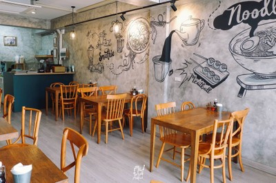 "บ้านเส้นสาย" ก๋วยเตี๋ยวเนื้ออร่อยเด็ด ย่านนาคนิวาส