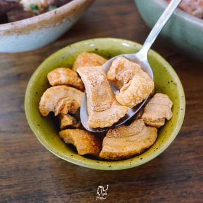 "บ้านเส้นสาย" ก๋วยเตี๋ยวเนื้ออร่อยเด็ด ย่านนาคนิวาส