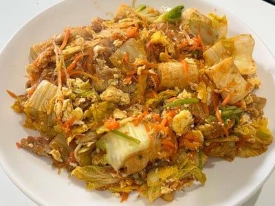 สุกี้แห้งหมู
