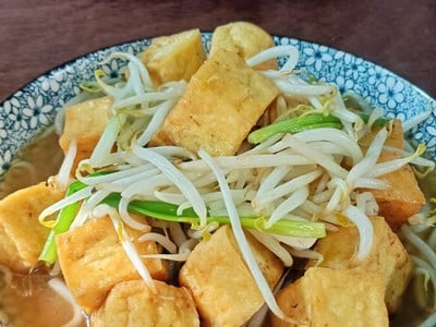 ผัดถั่วงอกเต้าหู้