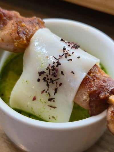 อาหาร หรือ เครื่องดื่ม