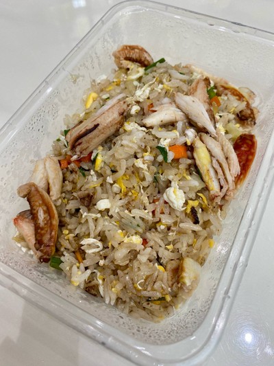 ข้าวผัดปู