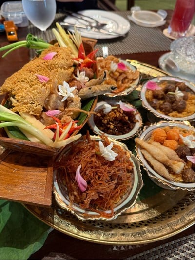 เซ็ทข้าวแช่
