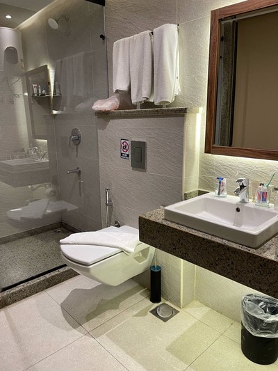 ห้องน้ำ