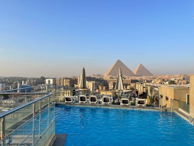 สระว่ายน้ำ/ชายหาด