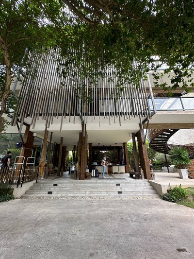 บริเวณโดยรอบ