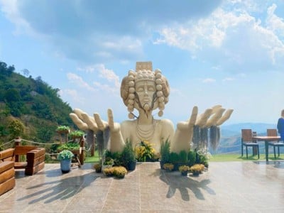 More Mountain Doi Chang