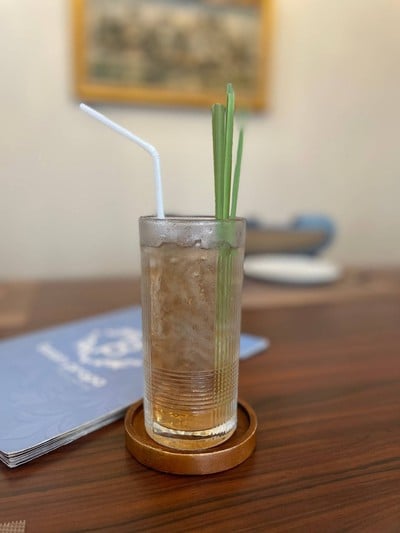 น้ำตะไคร้