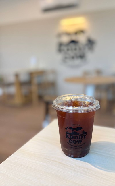 ☕️ Iced Americano. (Price 75 Baht.)