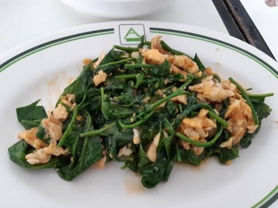 ผัดผักเชียงตาใส่ไข่