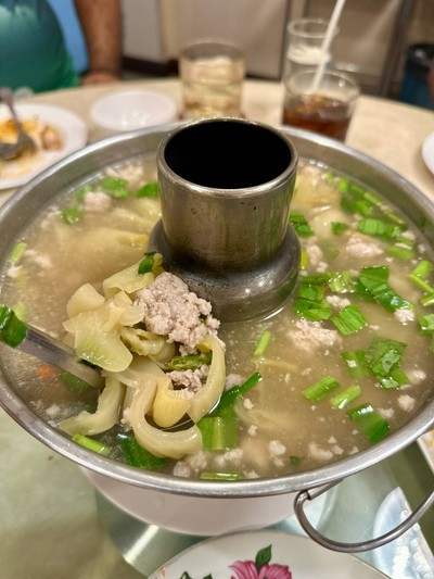 ต้มยำผู้กอง