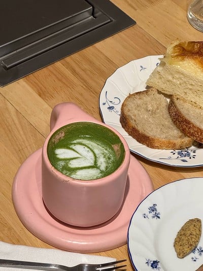 LARDER BKK Sukhumvit 39 พร้อมพงษ์