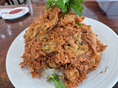 หอยทอด