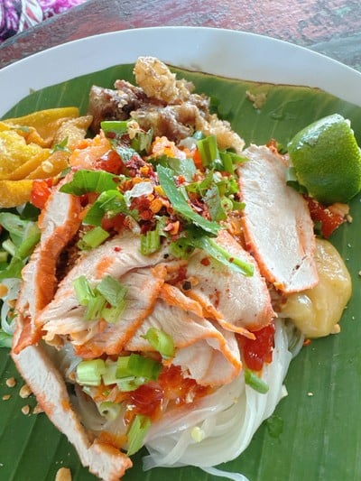 ก๋วยเตี๋ยวยายชด แชมป์คลองกระจง คลองกระจง อ.สวรรคโลก จ.สุโขทัย