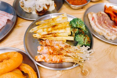 Yoon's Korean BBQ ปิ้งย่างเกาหลี บุฟเฟ่ต์อิ่มอร่อยไม่อั้น