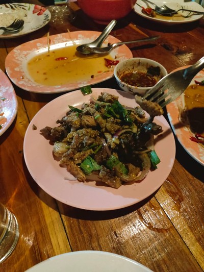 อาหาร หรือ เครื่องดื่ม