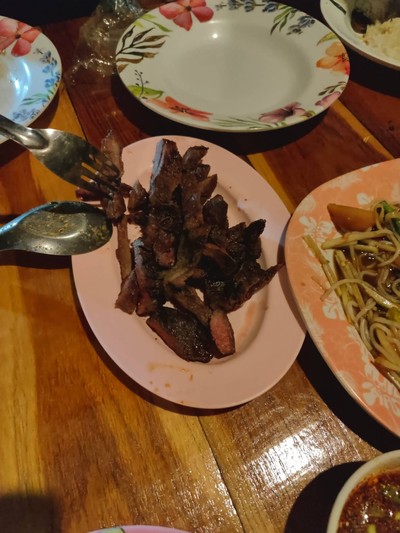 อาหาร หรือ เครื่องดื่ม